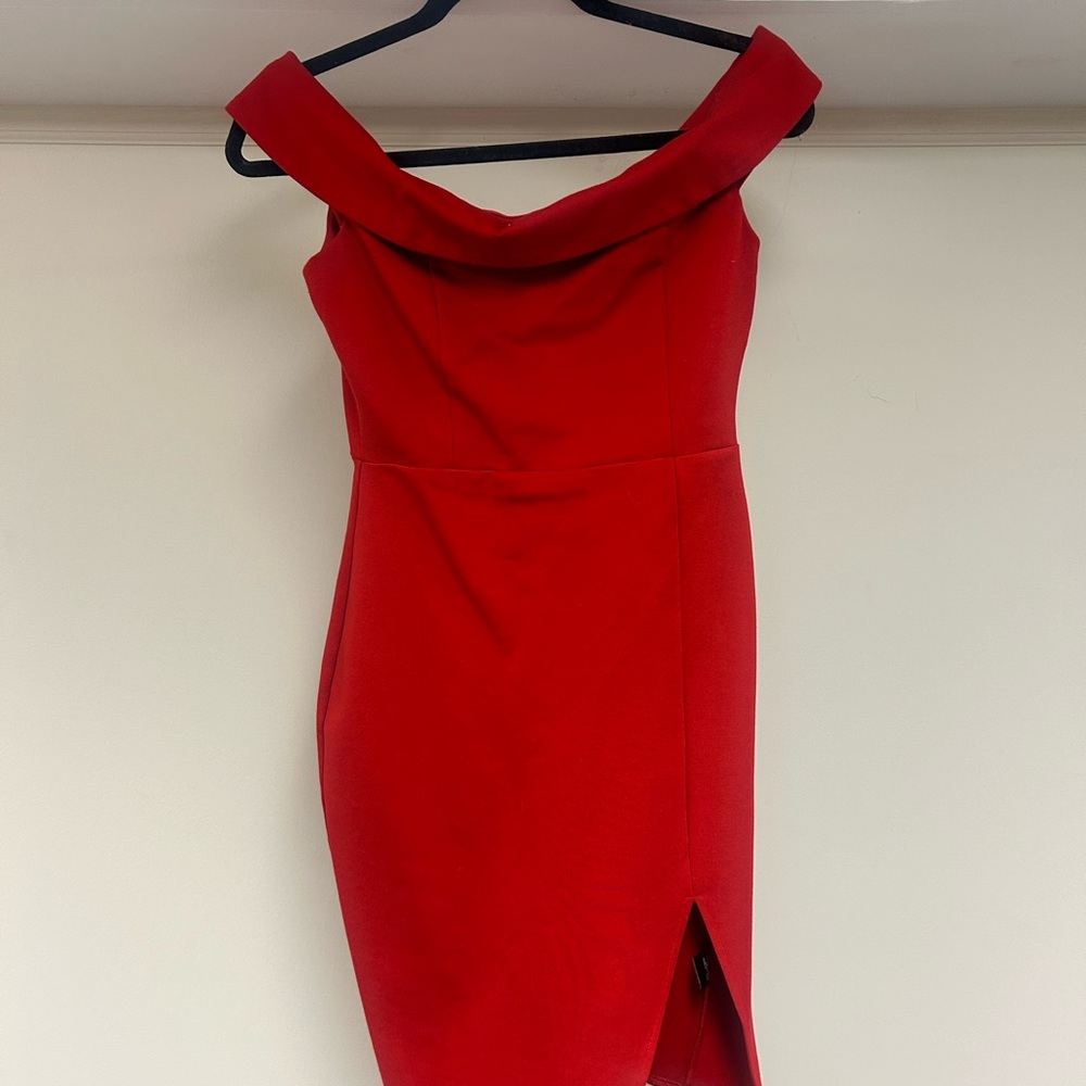 Lulu's Red Off-Shoulder Sheath Dress with Slit